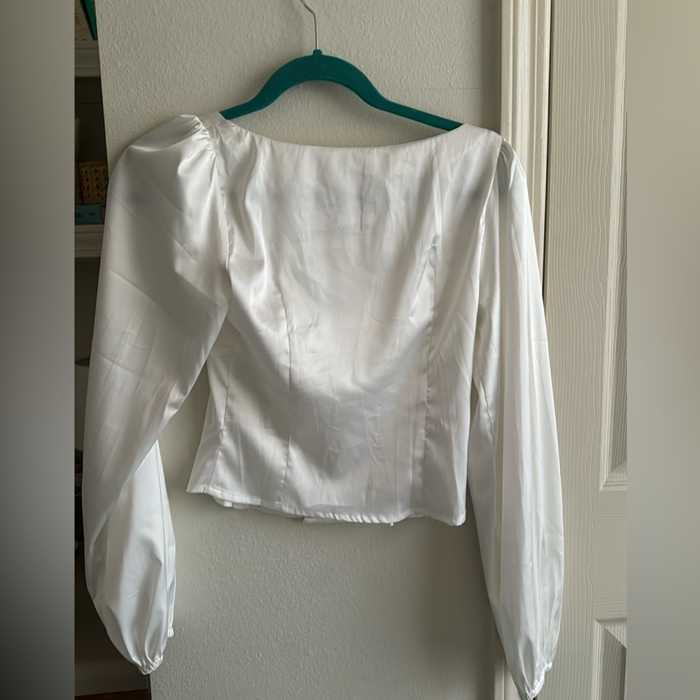 Princess Polly “Briella Long Sleeve Top” - Picture 3 of 3